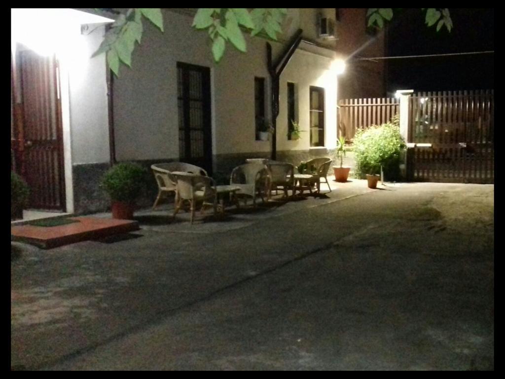 Bed & Breakfast Fontanarossa Airport -Private Parking- Catania Exteriör bild